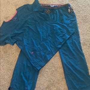 Cherokee Heart and Soul Scrub Set